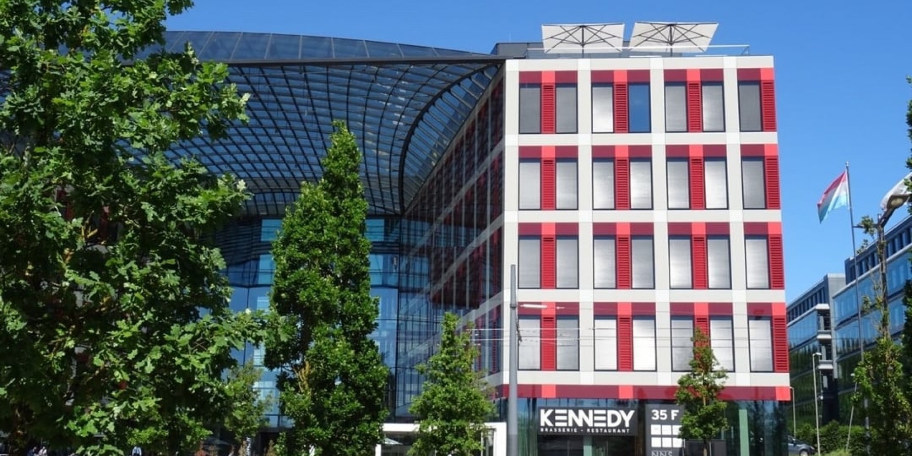 Lisbon Office Building photo